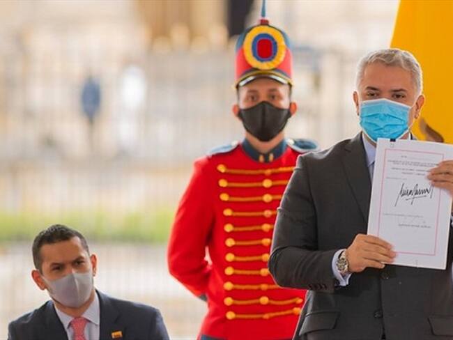 Presidente Iván Duque sancionó Ley de Inversión Social. Foto: Colprensa - Cortesía Presidencia de la República