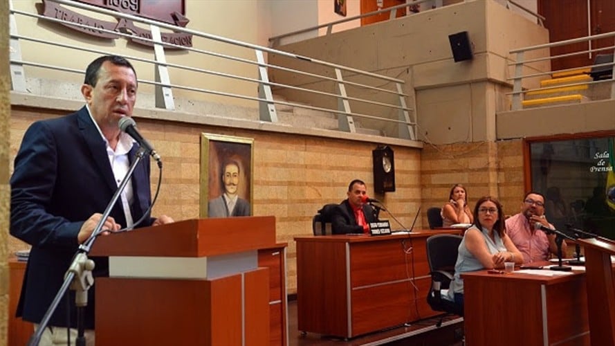 El alcalde de Armenia, Óscar Castellanos, explicó que el propósito del viaje es conocer en detalle la historia sobre el genocidio armenio y buscar convenios de cooperación. Foto: Alcaldía de Armenia