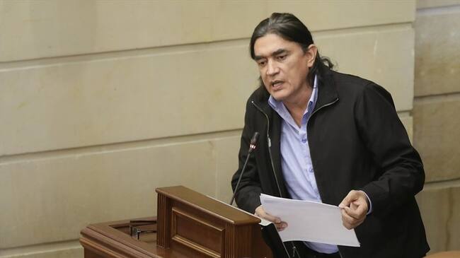 La demanda busca la "muerte política" de Gustavo Bolívar. Foto: Colprensa / SERGIO ACERO