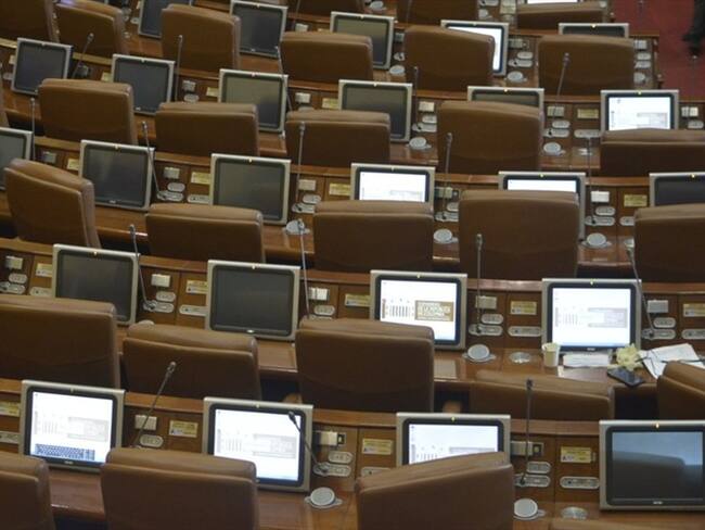 Soy un demócrata convencido pero el exceso de democracia nos perjudica: César Martínez