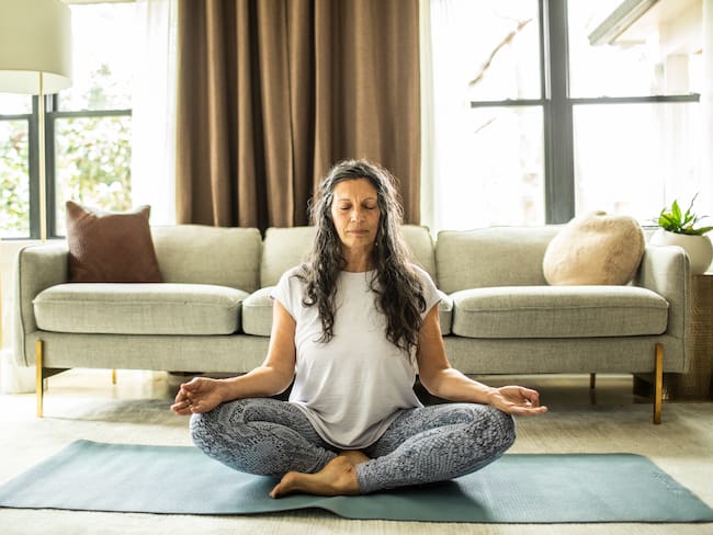 Método japonés para reducir abdomen y cintura / Foto: GettyImages