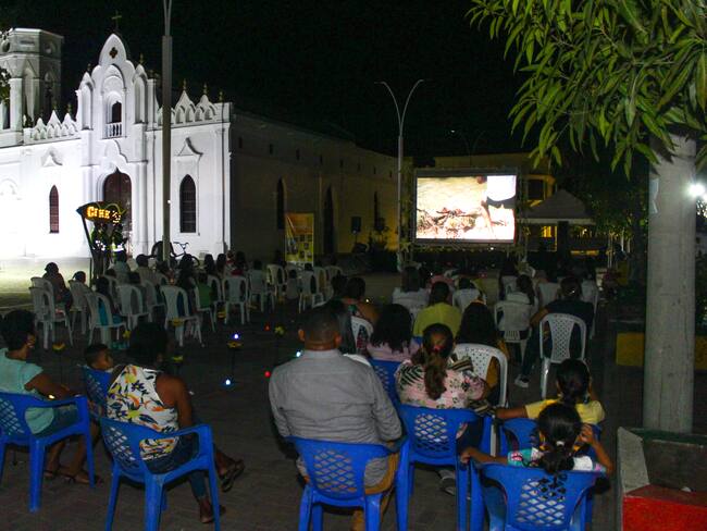 Cine en Aracataca. Foto: Universidad del Magdalena