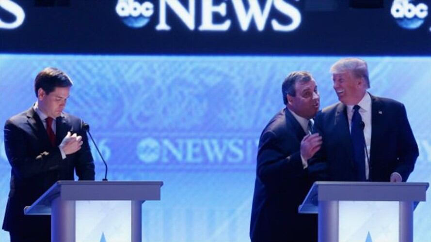 Image copyrightGetty Image caption Marco Rubio fue objeto de críticas de otros políticos republicanos que intentan contener su ascenso. Foto: BBC Mundo