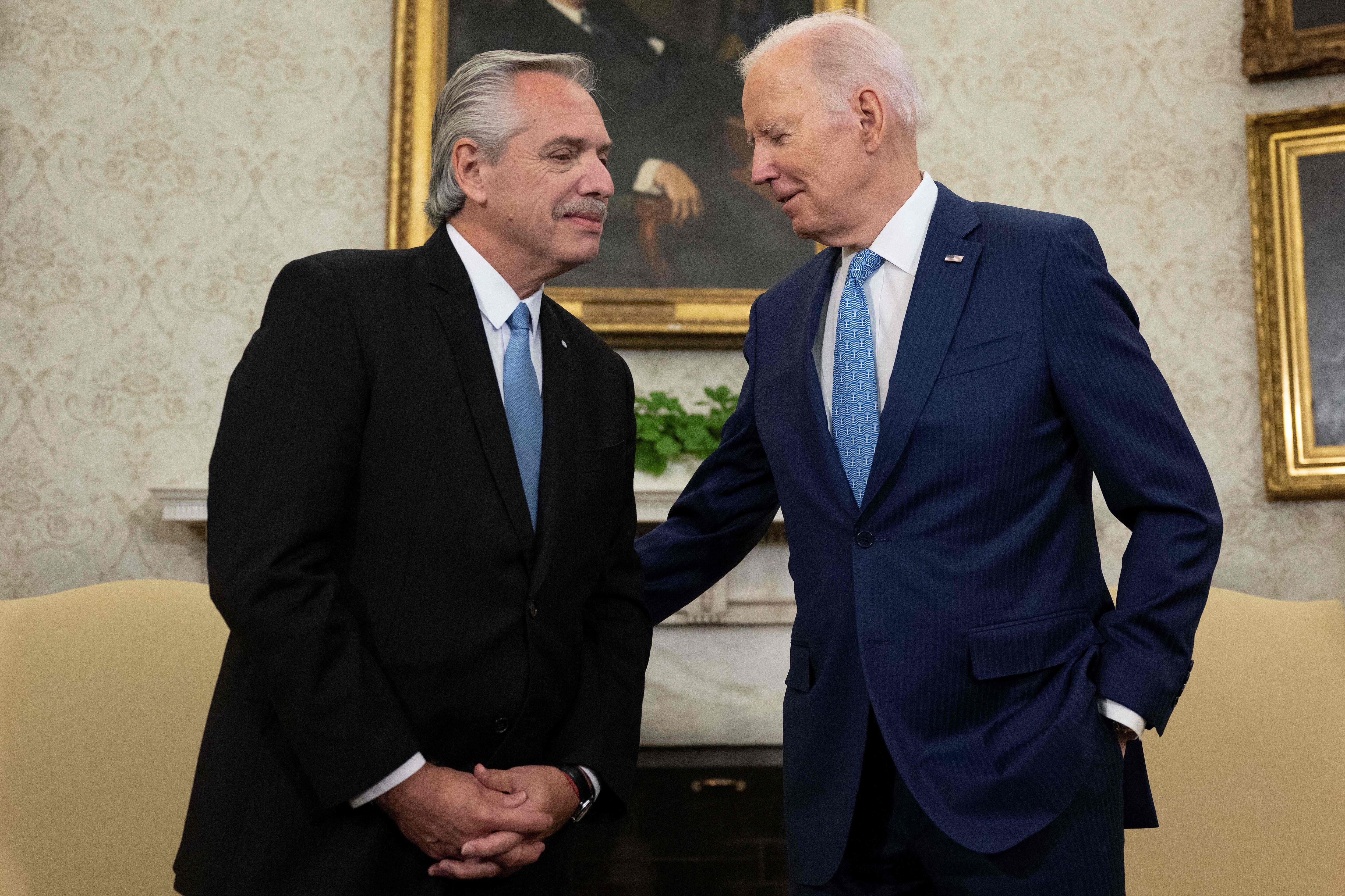 Presidente de los Estados Unidos Joe Biden y el presidente de Argentina Alberto Fernández. Foto archivo: Jim Watson/Getty Imágenes