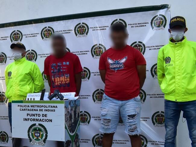 Capturan a dos presuntos integrantes del Clan del Golfo en Cartagena. Foto: Cortesía Policía Metropolitana de Cartagena.