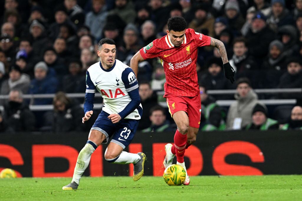 Luis Díaz en partido Tottenham Hotspur vs. Liverpool. Foto: Getty Images.