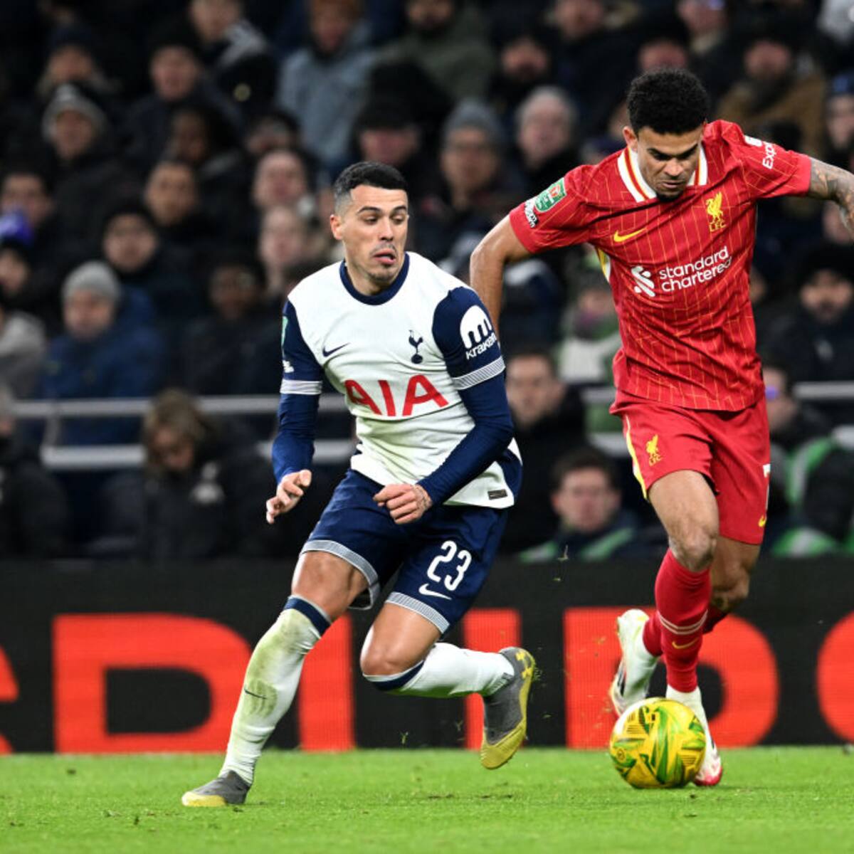 Tottenham venció 1-0 al Liverpool de Luis Díaz en la ida de la semifinal de Carabao Cup