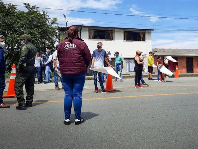 Protestaron por reapertura del peaje La Estrella. Foto: Tomada del Facebook de la Personería de Manizales.