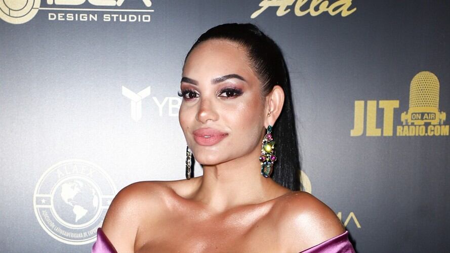 Influenciadora colombiana Andrea Valdiri. Foto: John Parra/Getty Images for Dalcroma