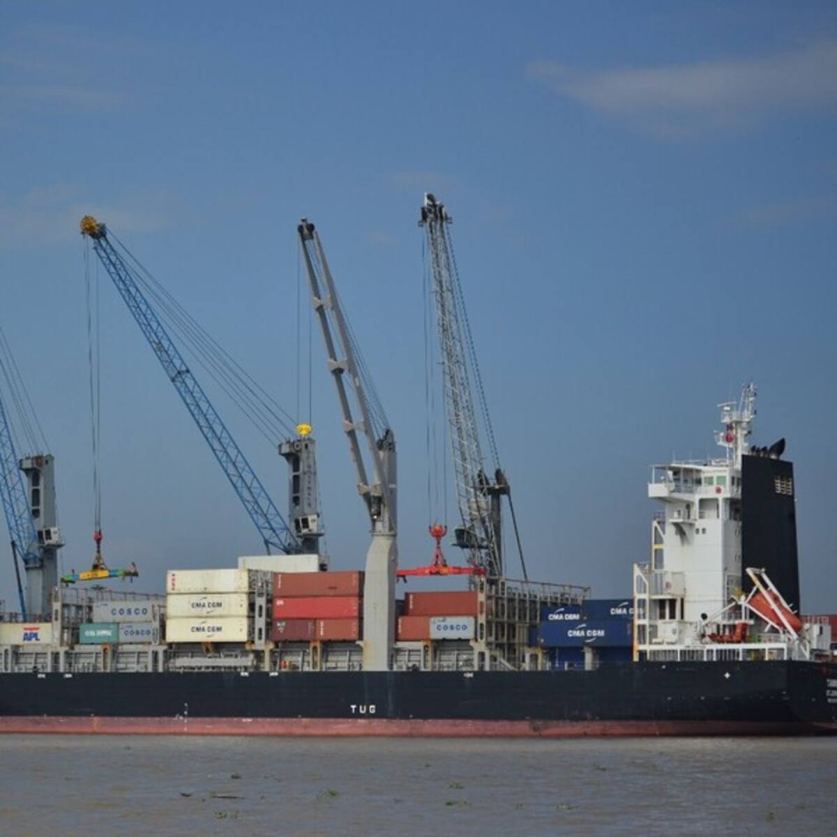 Suspendieron operaciones de dragado en el Canal de Acceso al Puerto de Barranquilla por brote de COVID-19