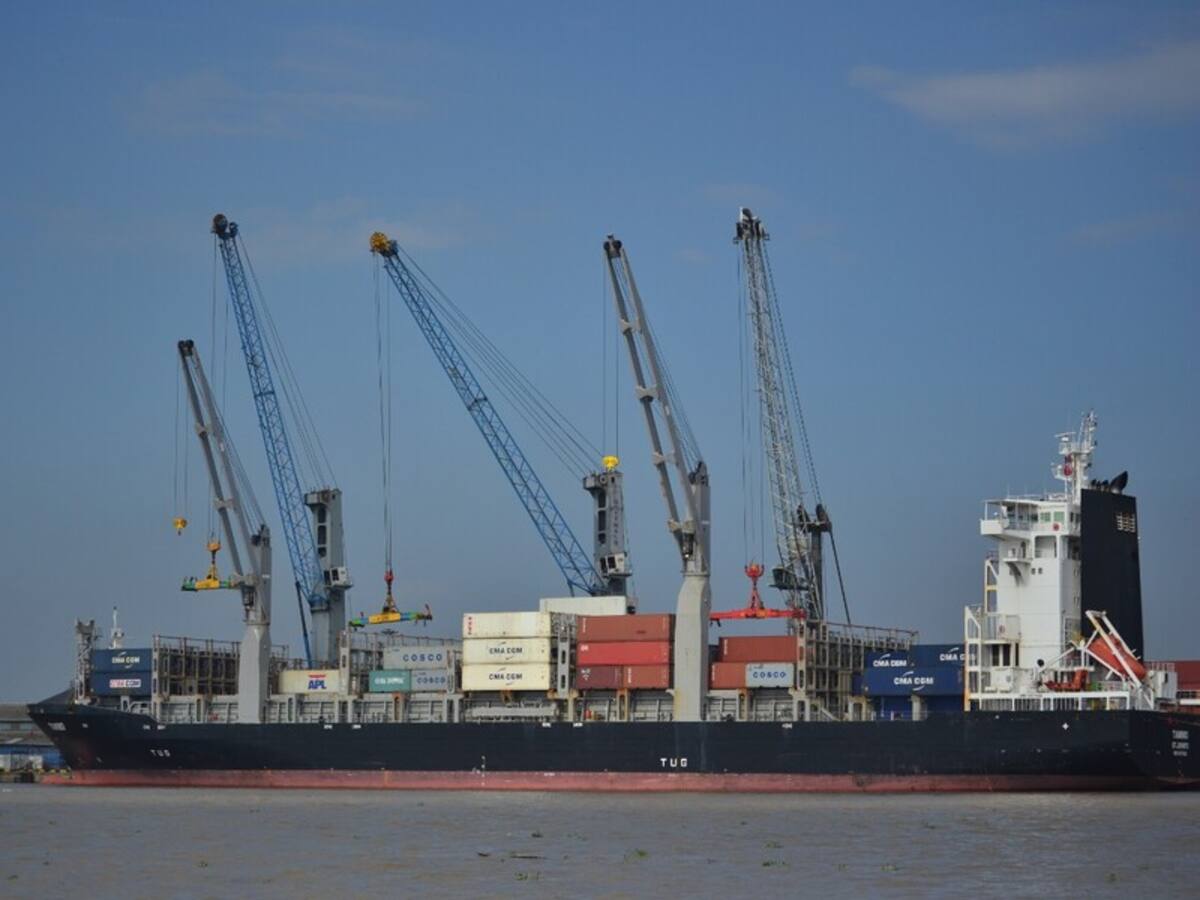Suspendieron operaciones de dragado en el Canal de Acceso al Puerto de Barranquilla por brote de COVID-19