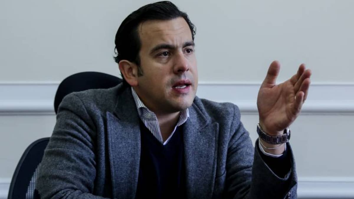 Rodrigo Lara tendrá partido propio: CNE otorgó personería jurídica a Dignidad Liberal