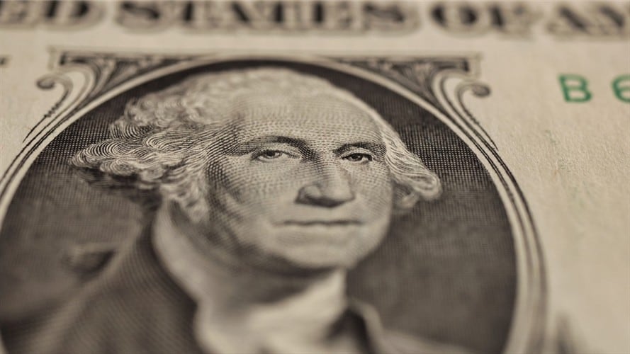 Precio del dólar se mantiene sobre los $3.600 . Foto: Getty Images / OSAKAWAYNE STUDIOS