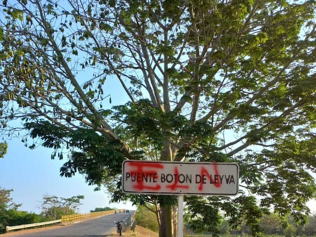 Grafitis con la firma del ELN/ Wilder Álvarez