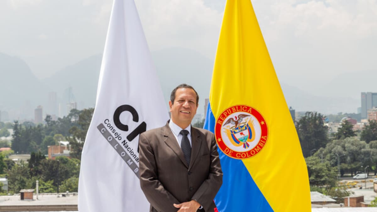 No está bien que la Registraduría se audite a sí misma: magistrado del CNE, Luis Guillermo Pérez