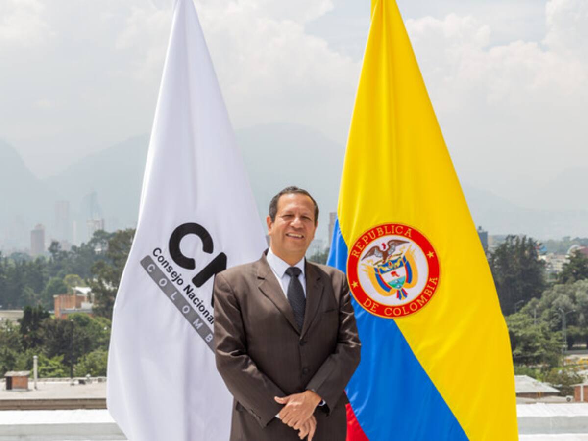 No está bien que la Registraduría se audite a sí misma: magistrado del CNE, Luis Guillermo Pérez