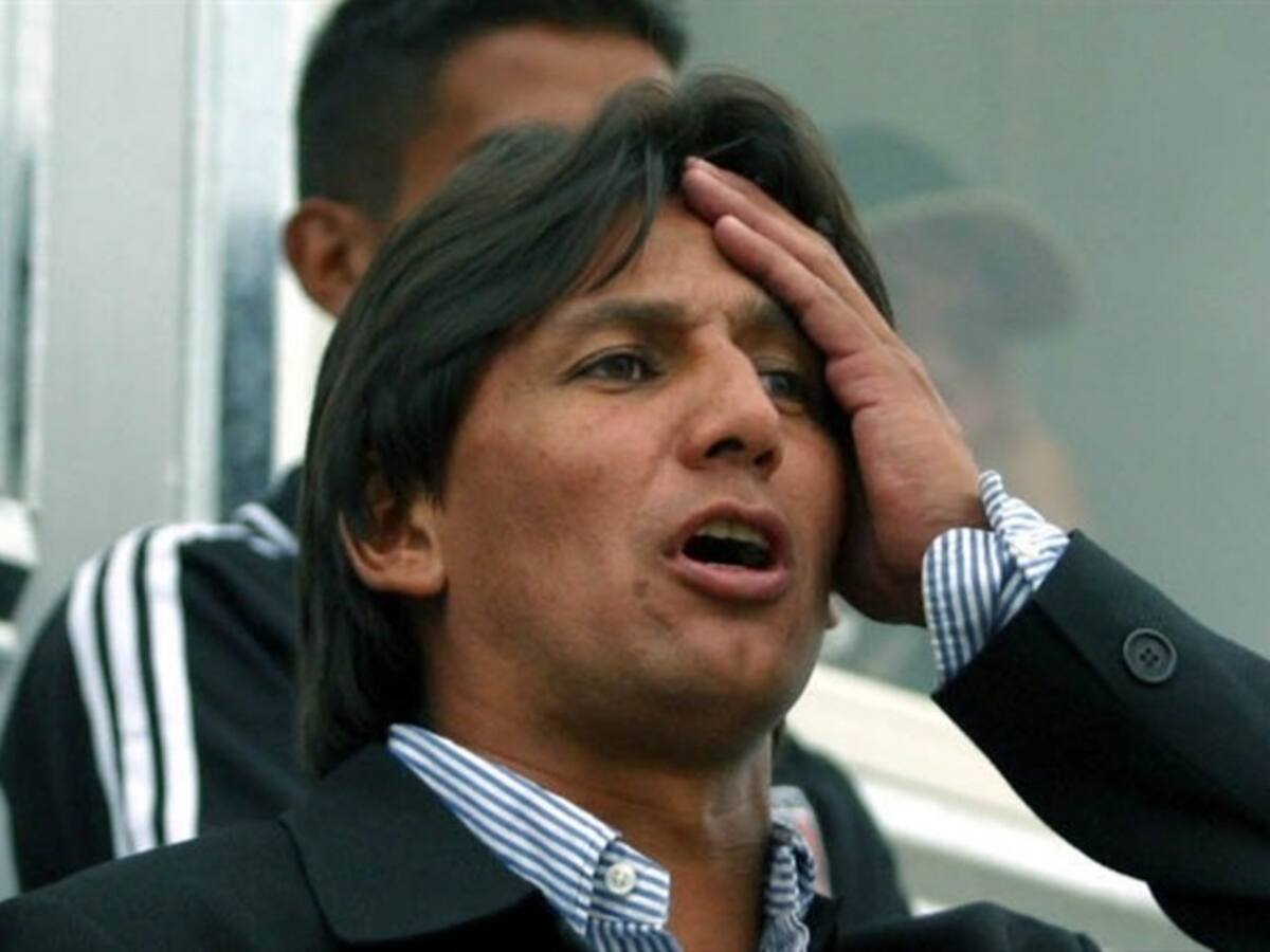 Memes: Las redes no perdonan a Eduardo Pimentel tras descenso del Boyacá Chicó