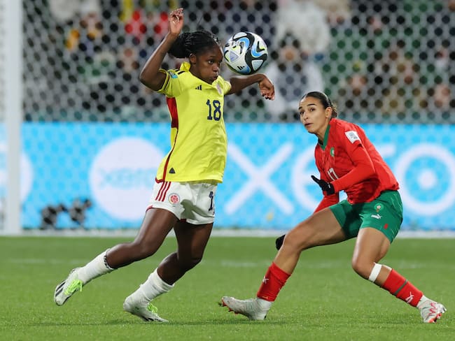 Perth (Australia), 03/08/2023.- Linda Caicedo (L) of Colombia and Hanane Ait El Haj of Morocco in action during the FIFA Women&#039;s World Cup 2023 soccer match between Morocco and Colombia at Perth Rectangular Stadium in Perth, Australia, 03 August 2023. (Mundial de Fútbol, Marruecos) EFE/EPA/RICHARD WAINWRIGHT EDITORIAL USE ONLY AUSTRALIA AND NEW ZEALAND OUT