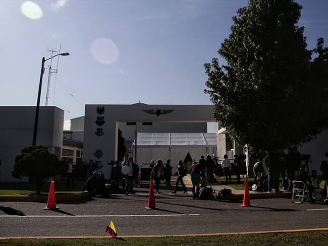 Fuerte agarrón entre el director de la Aerocivil y el encargado de seguridad de la entidad. Foto: Colprensa