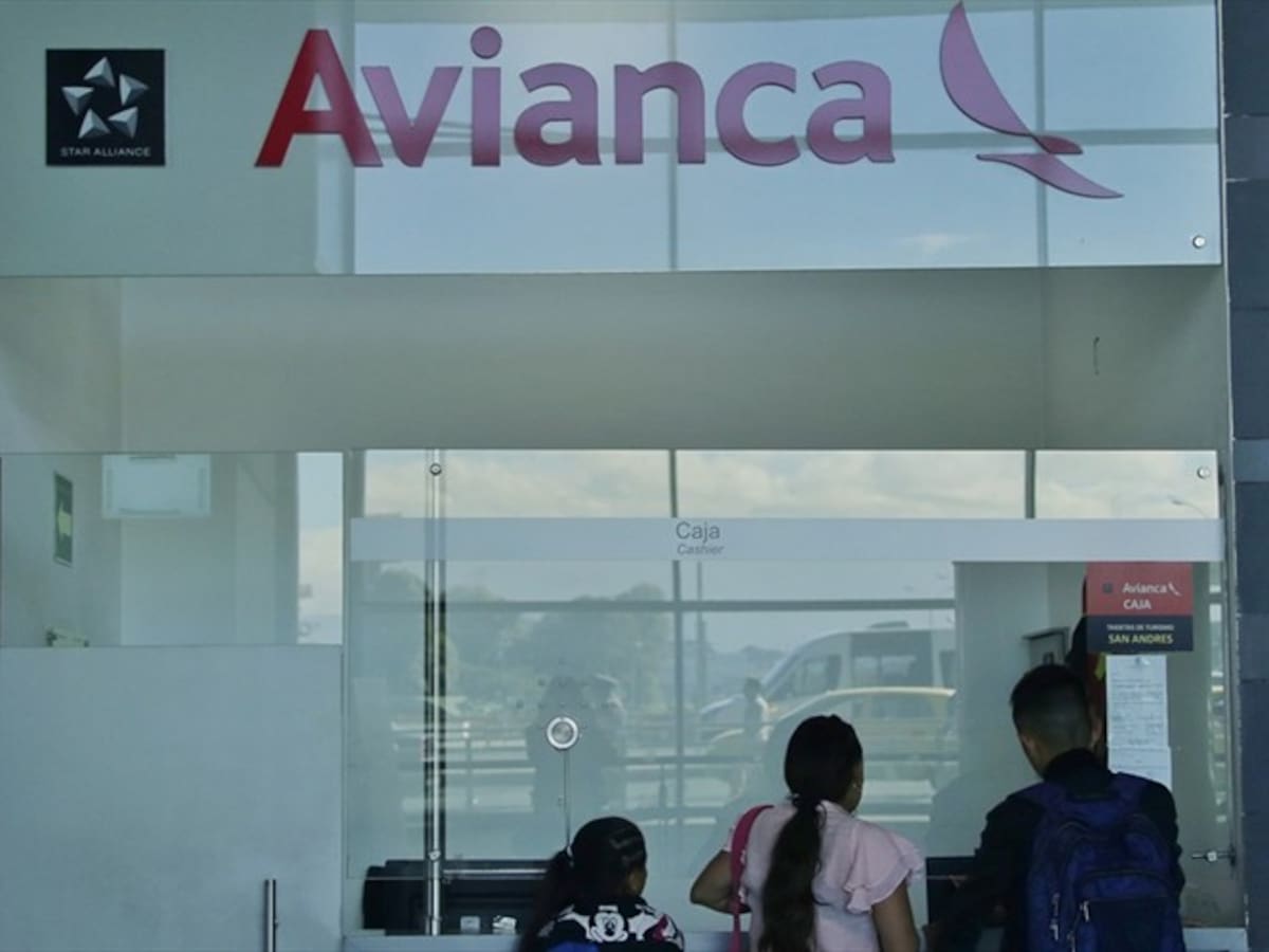 Se abre debate de control político por deficiencias en servicio de Avianca