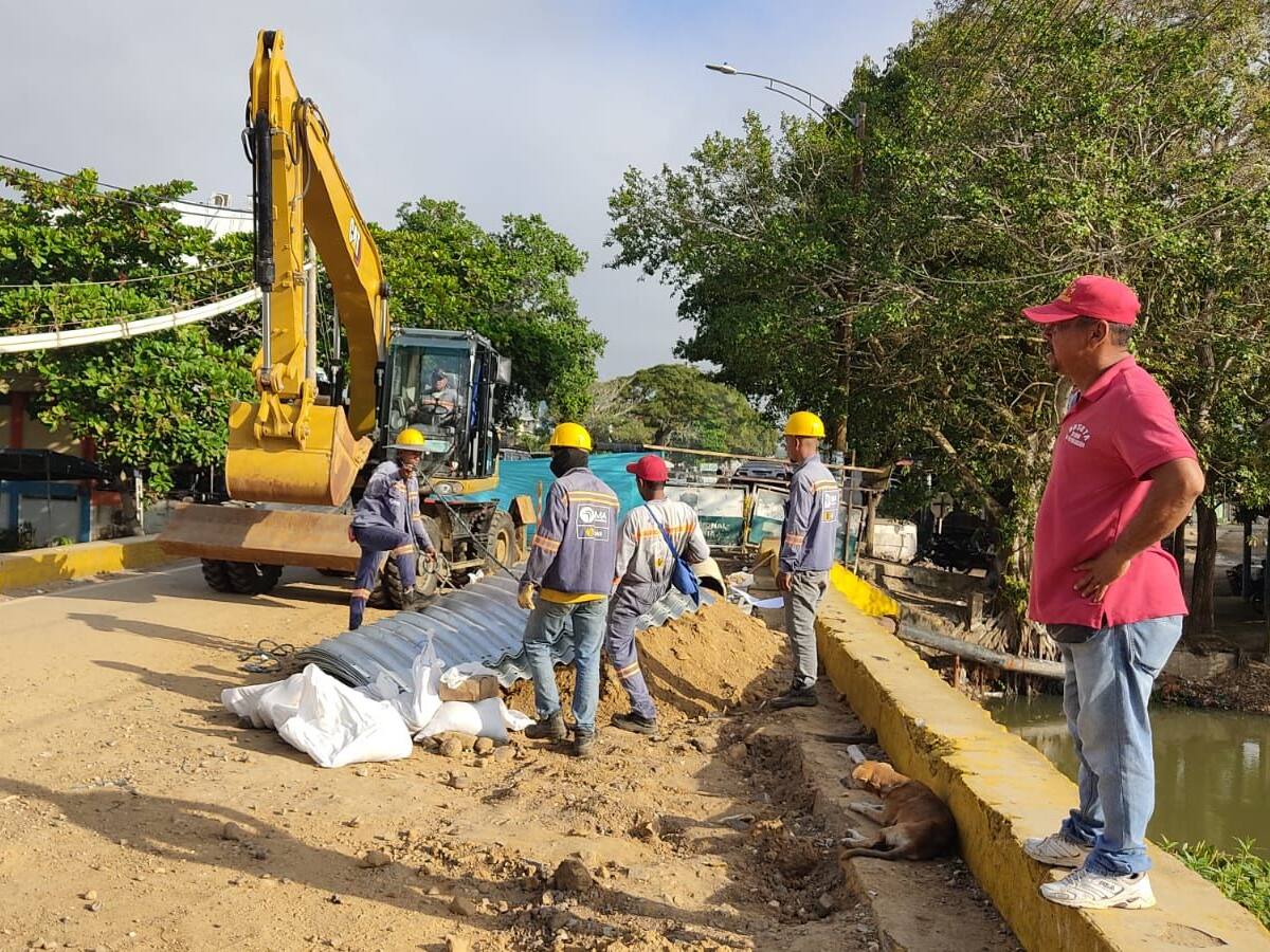 Comunidades alertan por lentitud en los trabajos que buscan reparar puente en Lorica