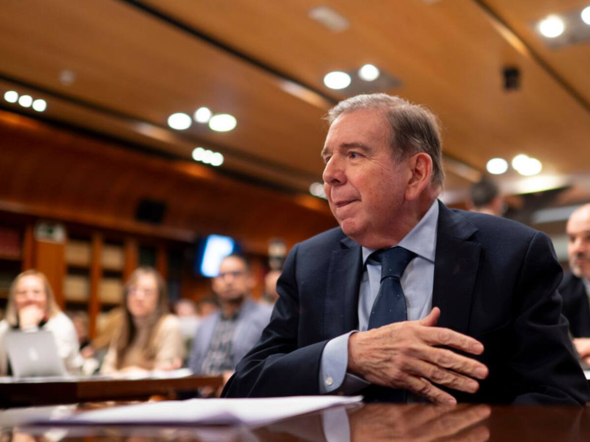 Oposición venezolana apoyó postura de González Urrutia de “asumir” Presidencia en enero