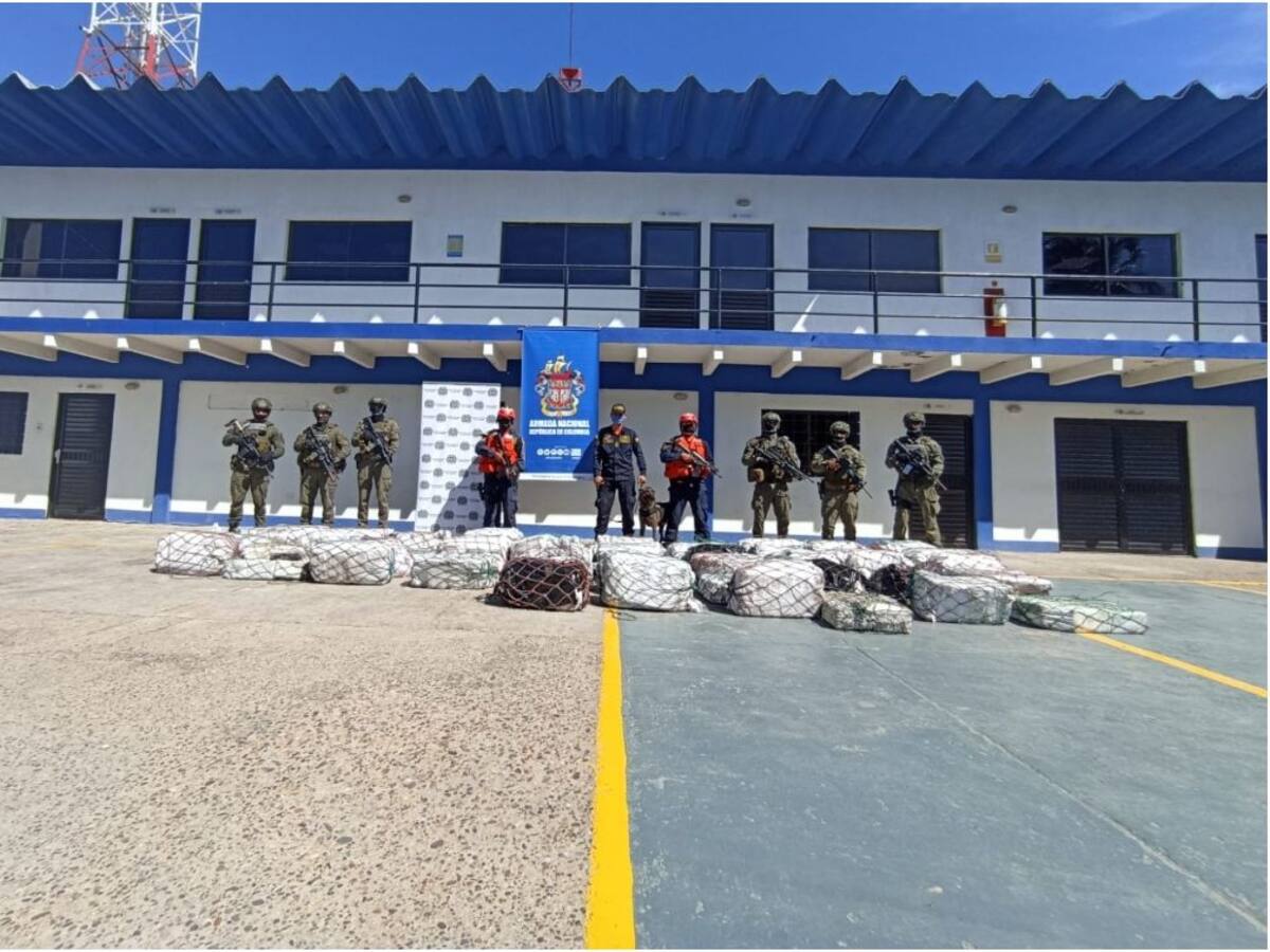 Armada incautó más de 1,8 toneladas de cocaína en Cartagena