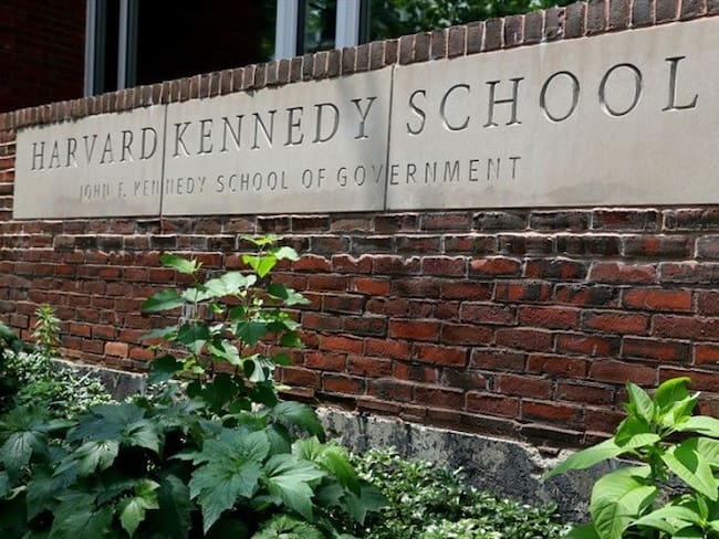 Daniel García, el colombiano presidente del concejo de Harvard Kennedy School