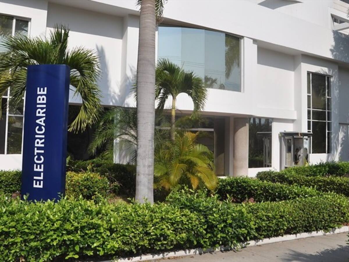 Ex alcalde Carlos Caicedo busca frenar alzas en tarifas de Electricaribe