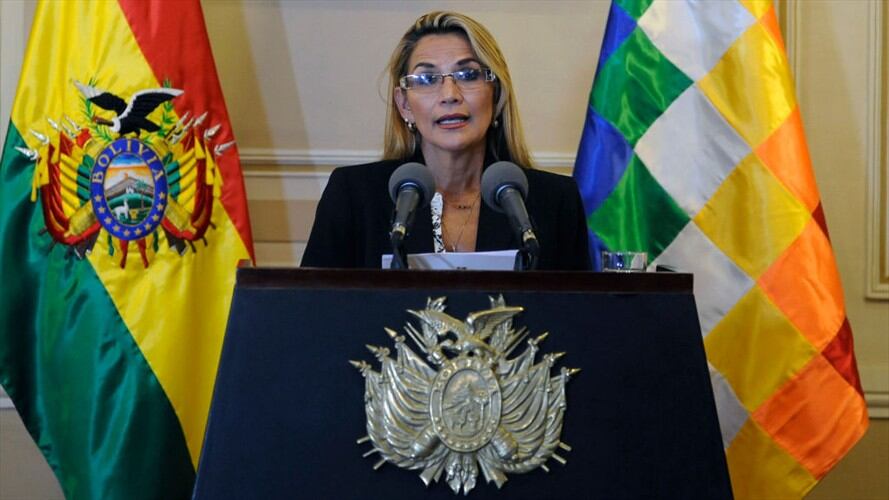 Jeanine Áñez, senadora opositora a Morales, se proclamó presidenta interina del país suramericano. Foto: Getty Images