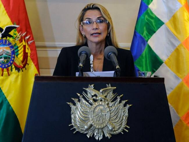 Jeanine Áñez, senadora opositora a Morales, se proclamó presidenta interina del país suramericano. Foto: Getty Images