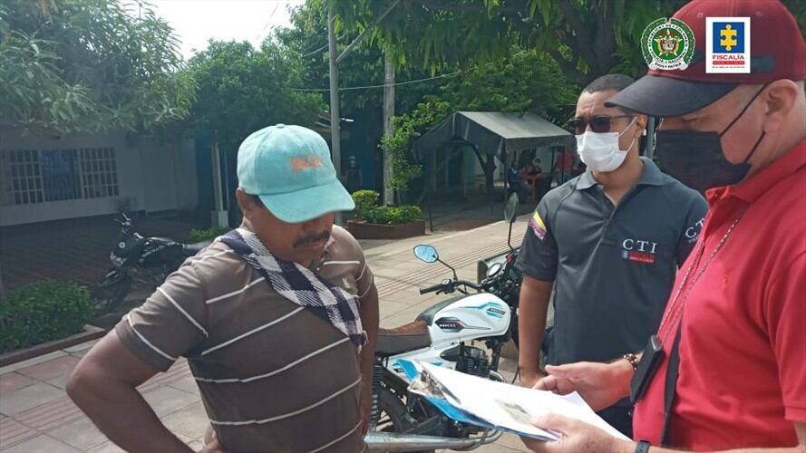 Óscar Darío Cuadrado se desmovilizó, junto a otros señalados integrantes del extinto Bloque Norte de la AUC, el 10 de marzo del 2006. Foto: Fiscalía General de la Nación