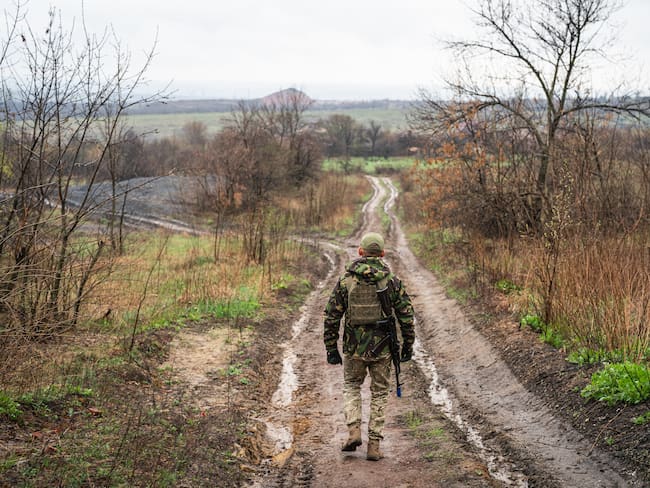 DONBAS, UKRAINE - APRIL 14: A Ukrainian serviceman is seen along the frontline in Donbas, Ukraine on April 14, 2022. (Photo by Wolfgang Schwan/Anadolu Agency via Getty Images)