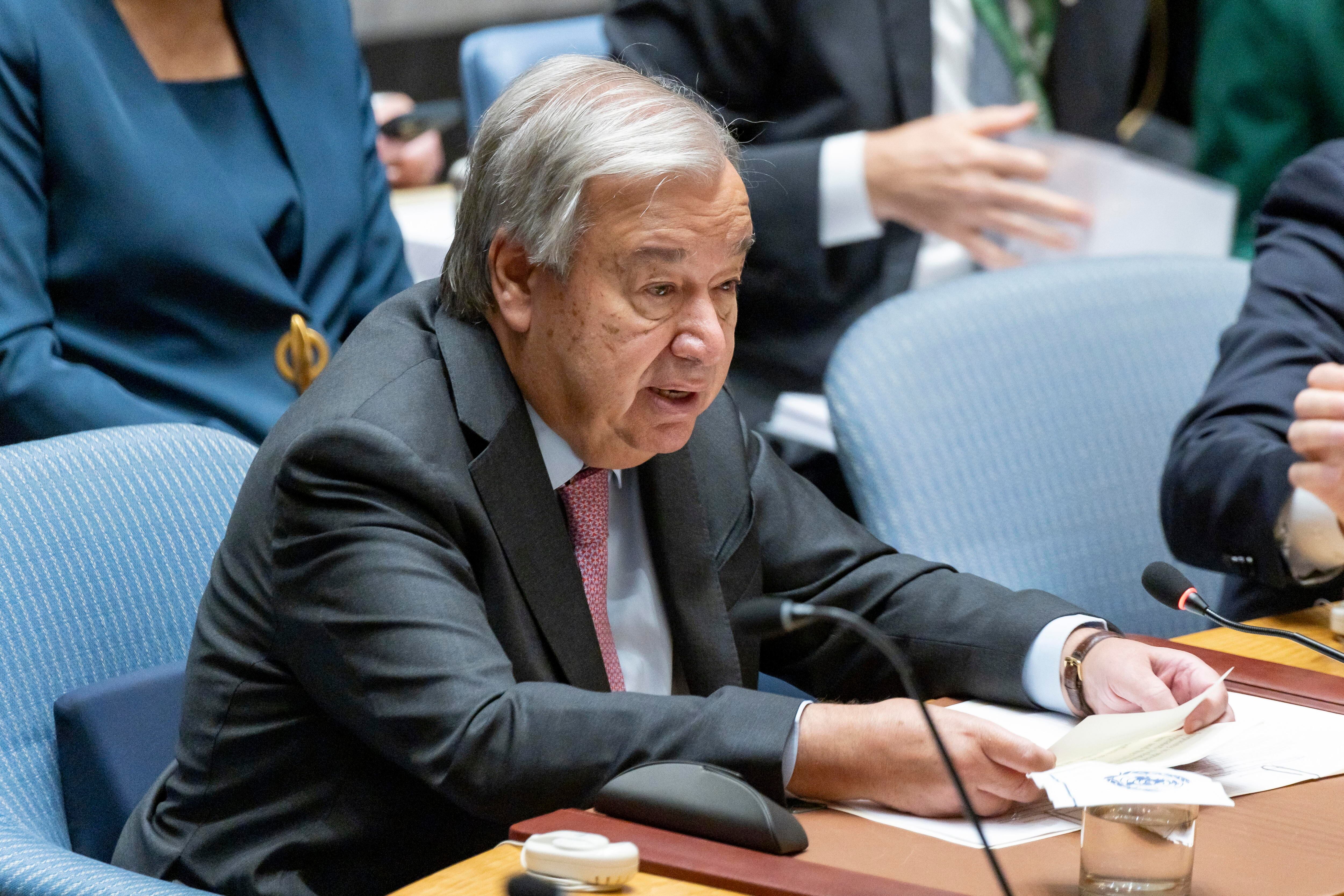 Irán “condena firmemente” que Israel declarara persona no grata a António Guterres