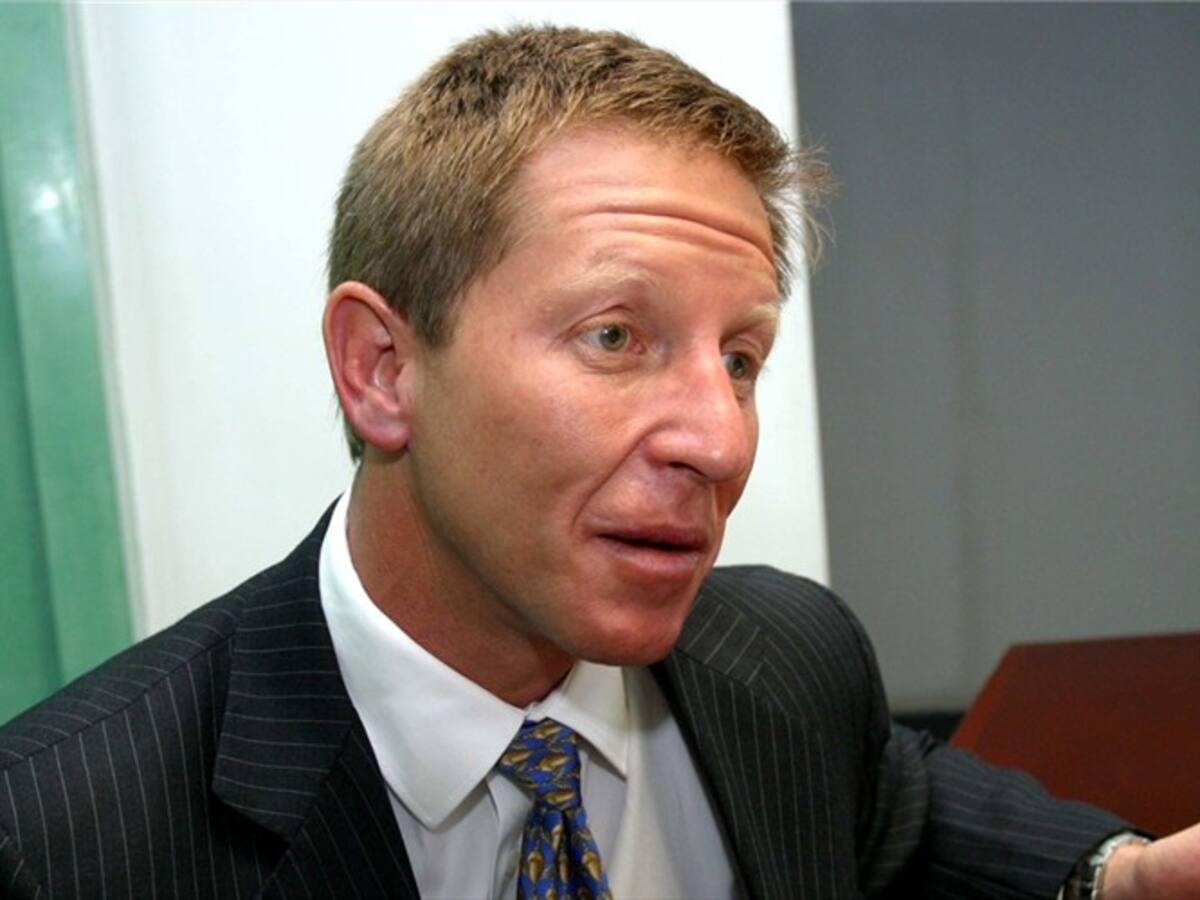 Las Farc sigue teniendo inmensa confianza en el proceso de paz: Emilio José Archila