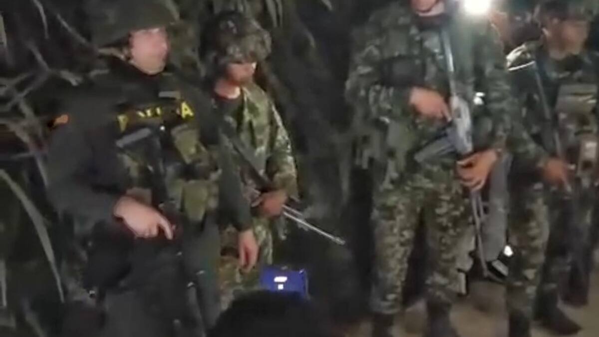 Cuestionan a militares y policías por la muerte de un hombre en Argelia, Cauca