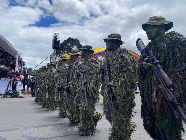 Desfile militar 20 de julio. Foto: W Radio.