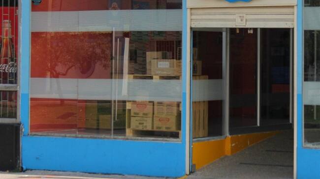 Los establecimientos comerciales podrán abrir sus puertas una vez cumplan los protocolos y adopten las recomendaciones sanitarias . Foto: Colprensa