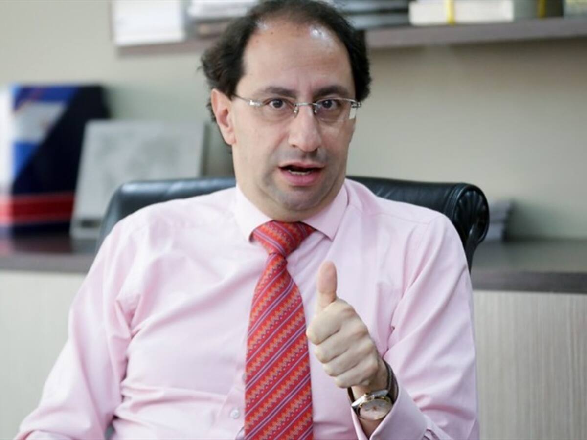 Colombia es uno de los países con mayor crecimiento económico del mundo: MinHacienda