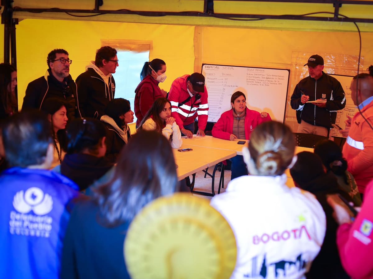 Tensión entre indígenas Emberá y funcionarios de Bogotá en medio del retorno a sus territorios.