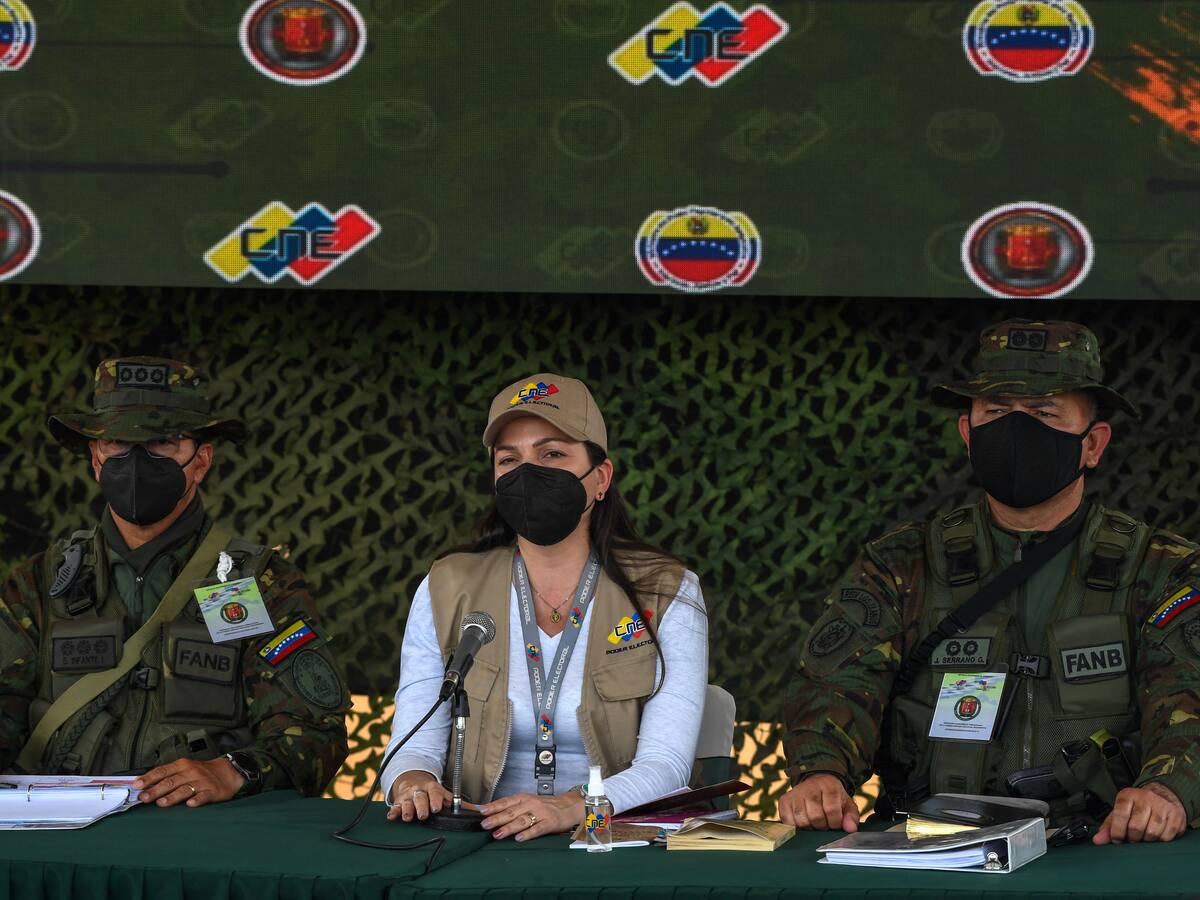 Abren los primeros puestos de votación para las elecciones en Barinas, Venezuela