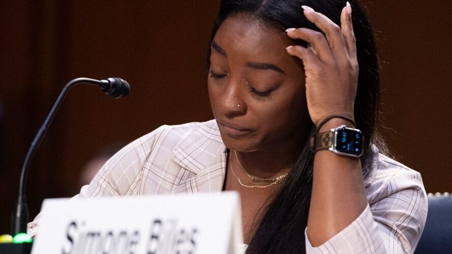 Simone Biles en audiencia en el Senado. Foto: Getty Images/SAUL LOEB