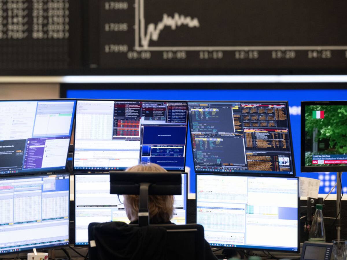 Bolsas europeas cayeron más del 2% ante un “aterrizaje brusco” de la economía en EE.UU.