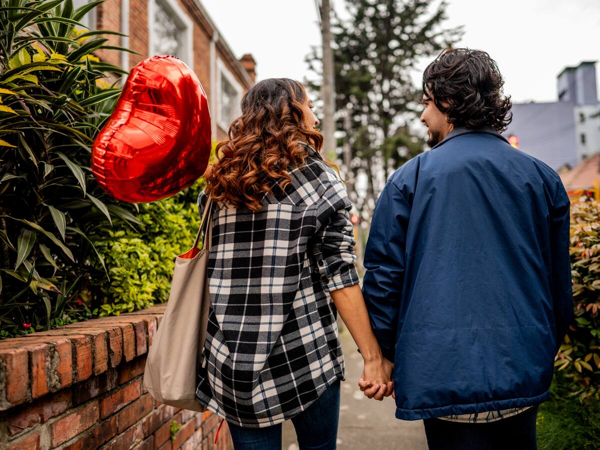 ¿Por qué en Colombia se celebra amor y amistad en septiembre y no en febrero?