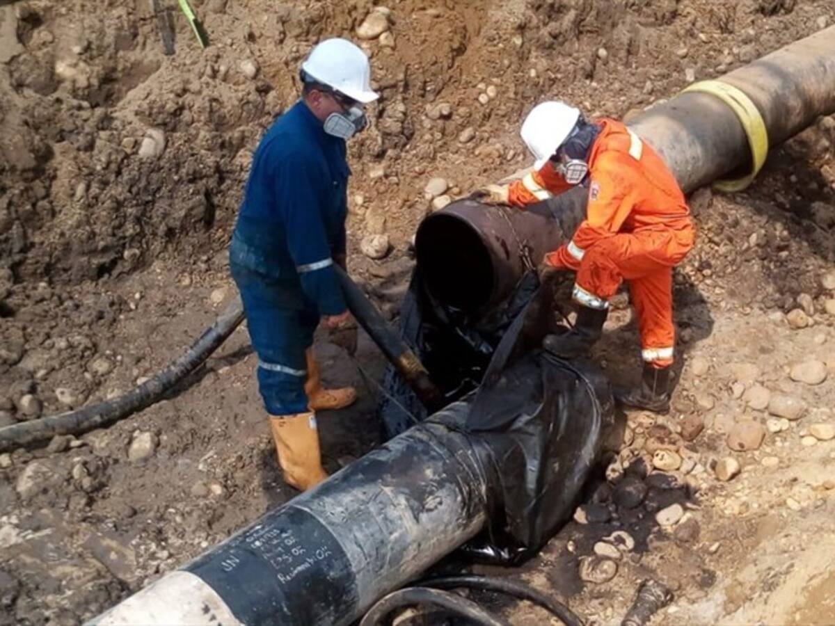 Cenit rechazó ola de atentados contra oleoductos en el oriente del país