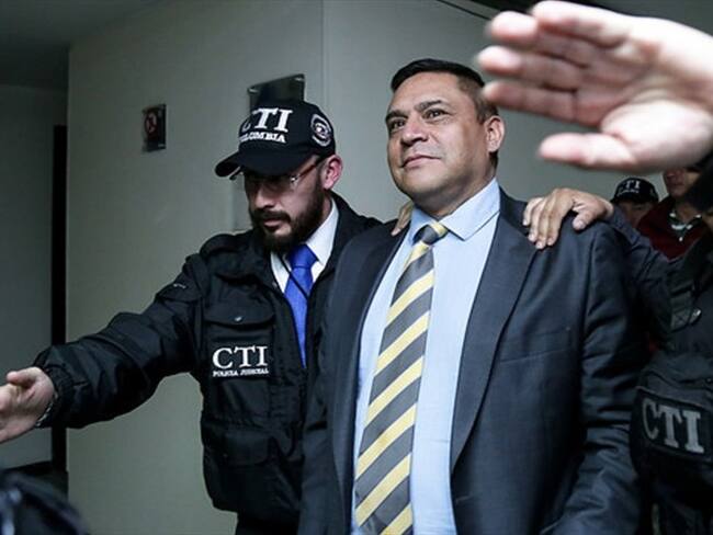 Juez confirma detención domiciliaria para general (r) Guatibonza. Foto: Colprensa