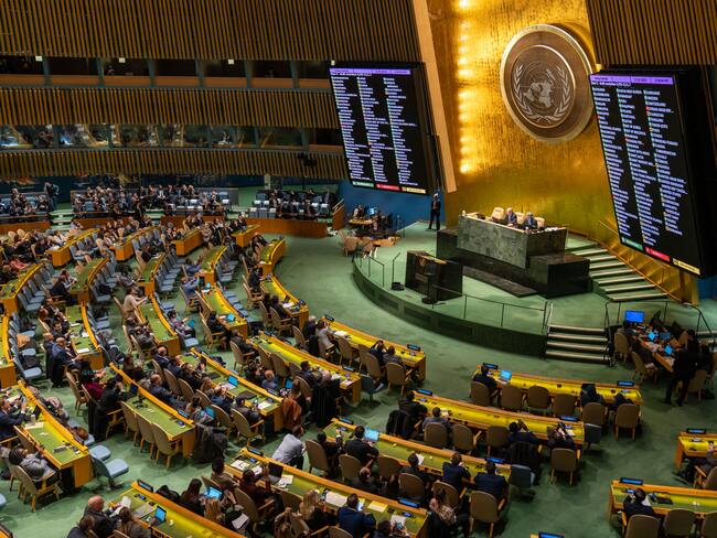 Asamblea General de las Naciones Unidas durante la votación sobre la resolución que pide la retirada de Rusia de Ucrania. Foto: EFE/A´ngel Colmenares