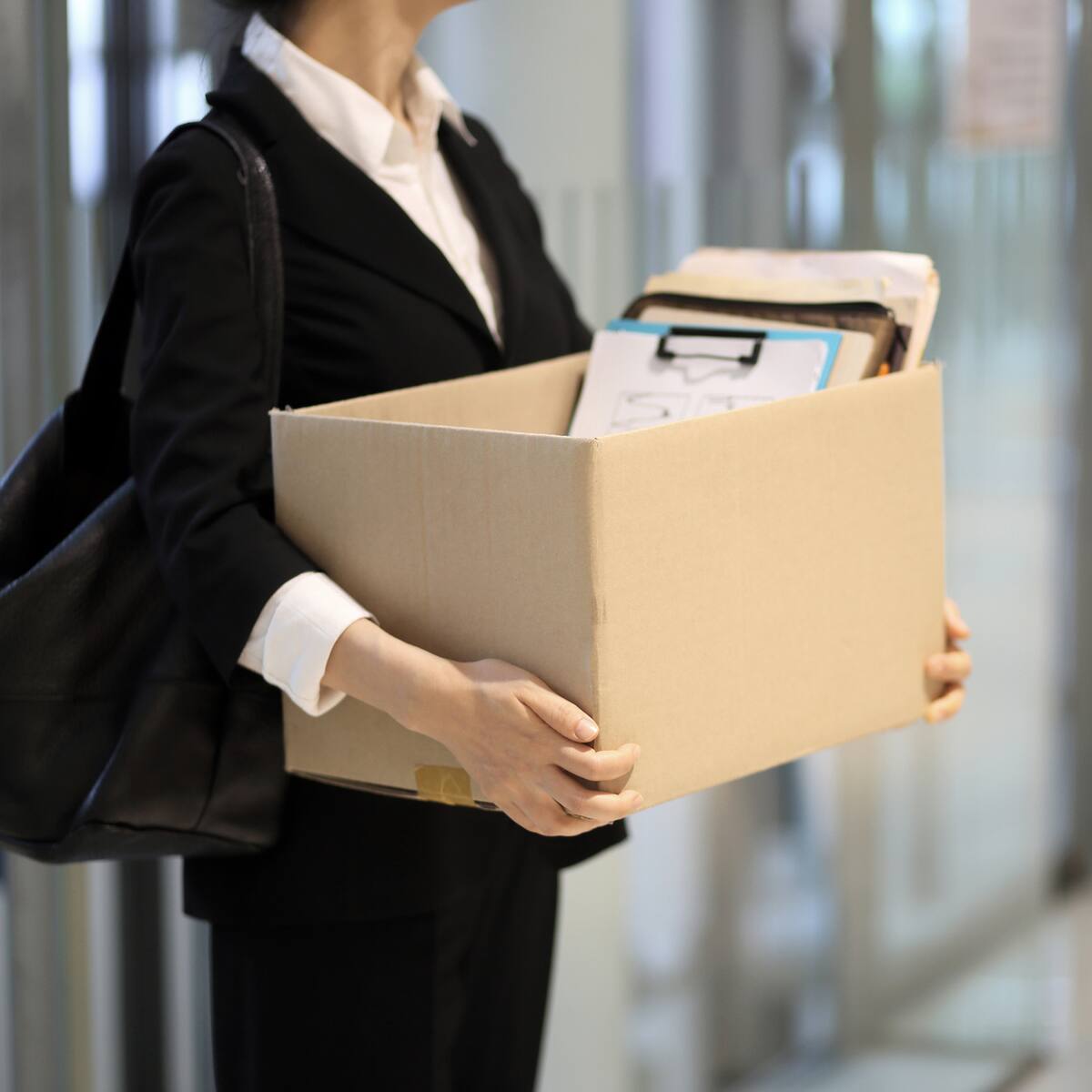 Funcionarios del INM denuncian que los desvincularon irregularmente en periodo de prueba