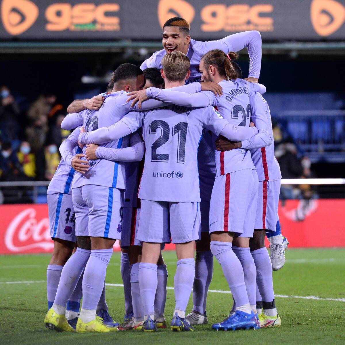 Barcelona derrotó 3-1 al Villarreal en la fecha 15 de LaLiga