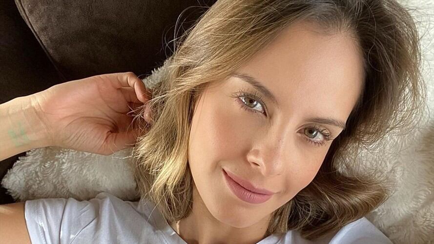 Una foto de la presentadora ha generado risas en redes sociales por la mala ubicación de una cámara.. Foto: Instagram